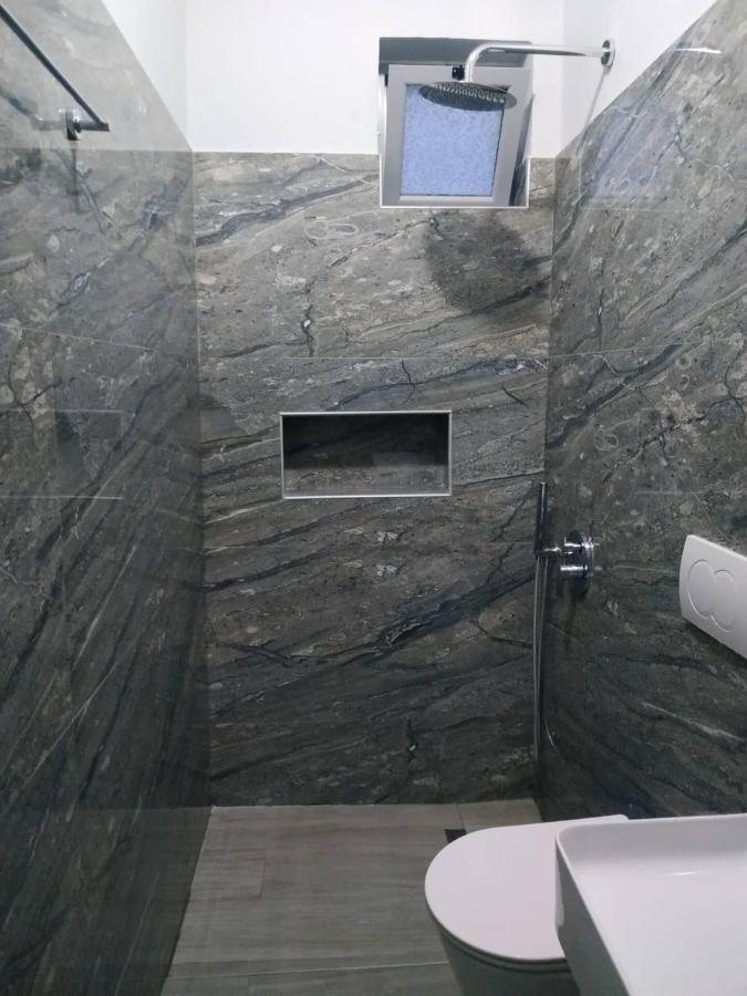 River Bridge Private Room Gjirokastër المظهر الخارجي الصورة