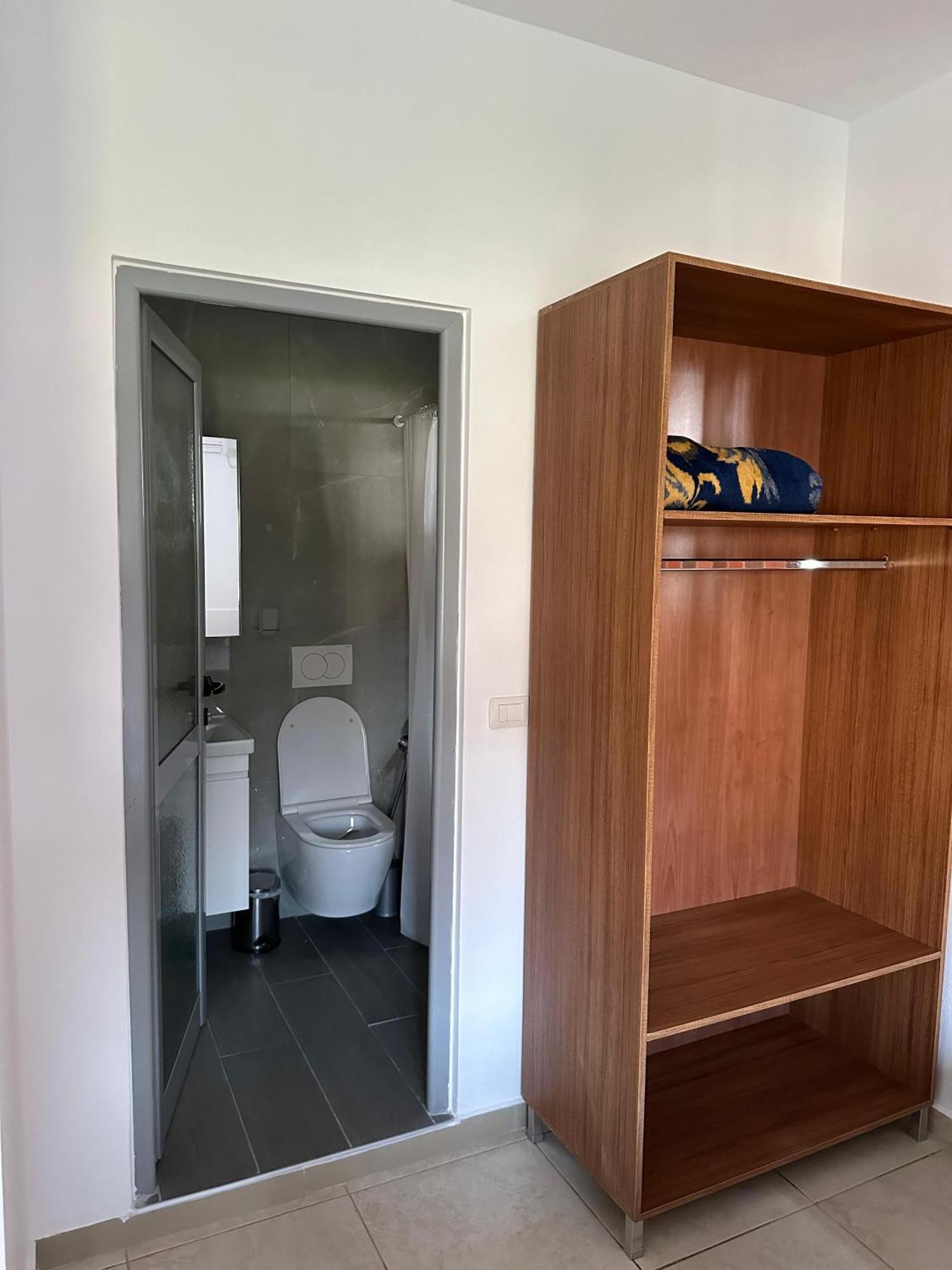 River Bridge Private Room Gjirokastër المظهر الخارجي الصورة